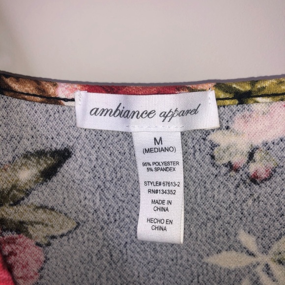 Ambience apparel form fitting summer dress - Picture 3 of 4